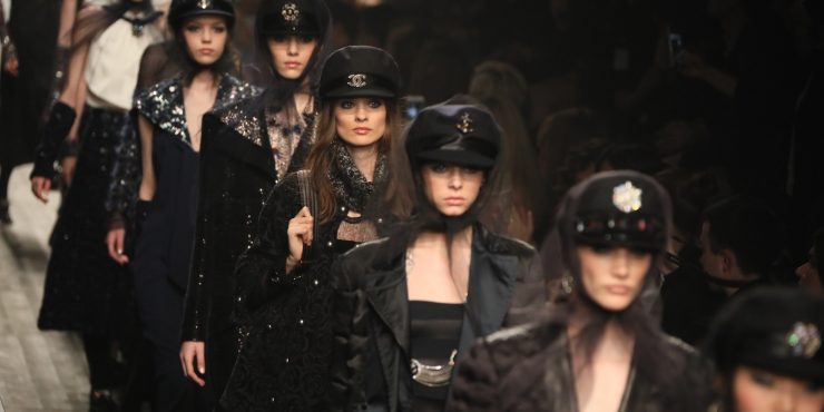 В Москве прошел показ Chanel – третий раз в истории