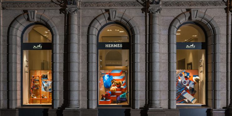 Play it like Hermès: новые витрины французского Дома в Алматы