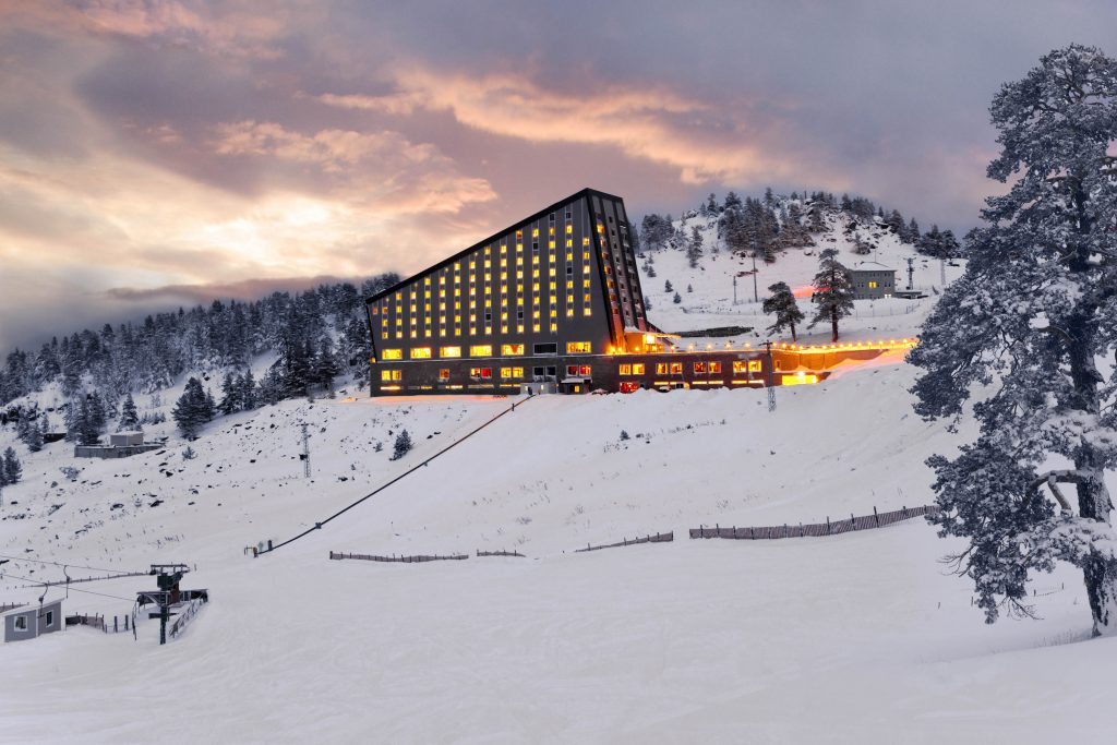 Зимний сон: отдых в горном отеле Kaya Palazzo Ski & Mountain Resort