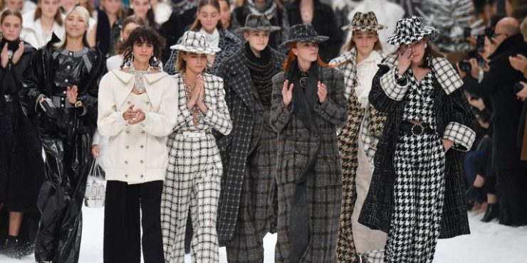 Все, что вам нужно знать, о последнем показе Карла Лагерфельда для Chanel