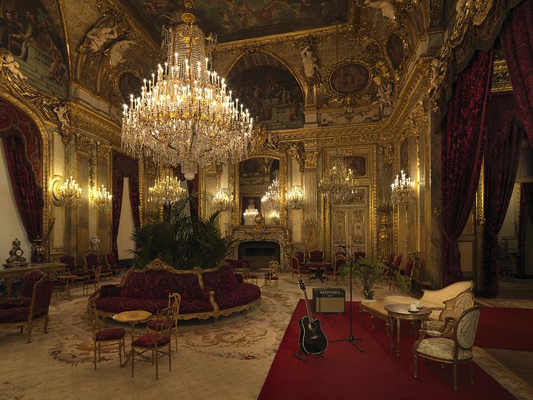 Ночь в музее: каждый желающий может переночевать в Лувре