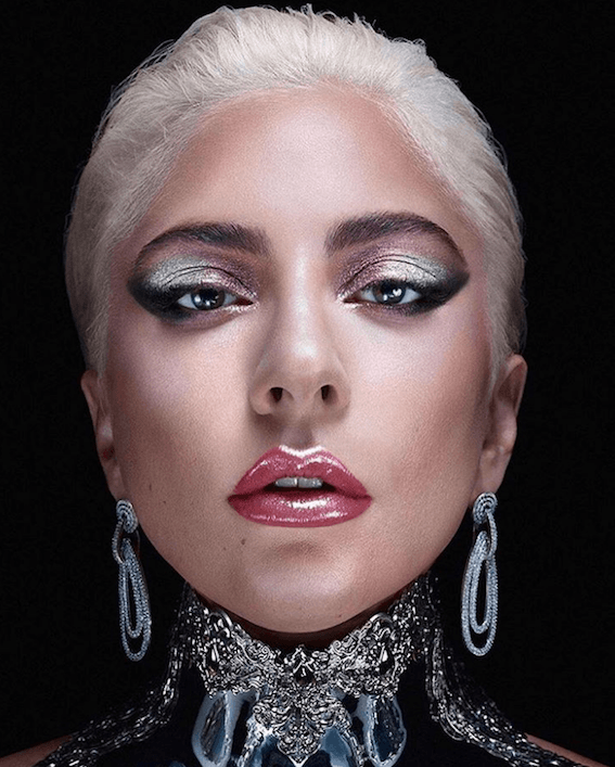 Леди Гага выпустила собственную линию косметики