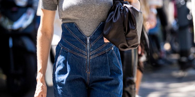Как выглядят самые модные джинсы 2019 года?