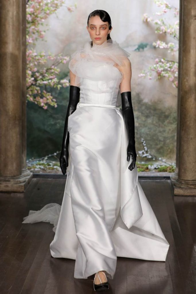 Гороскоп: идеальное свадебное платье