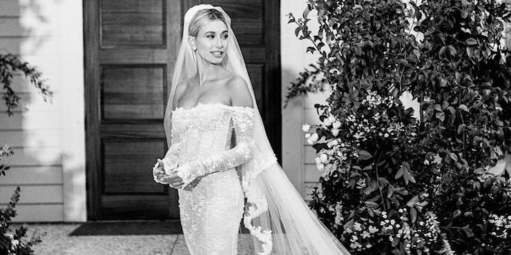 Хейли Бибер показала свое главное свадебное платье