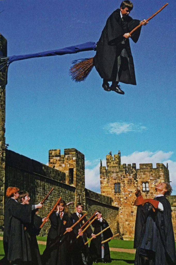 Гарри Поттер и философский камень: кадры со съемок, которые вы еще не видели
