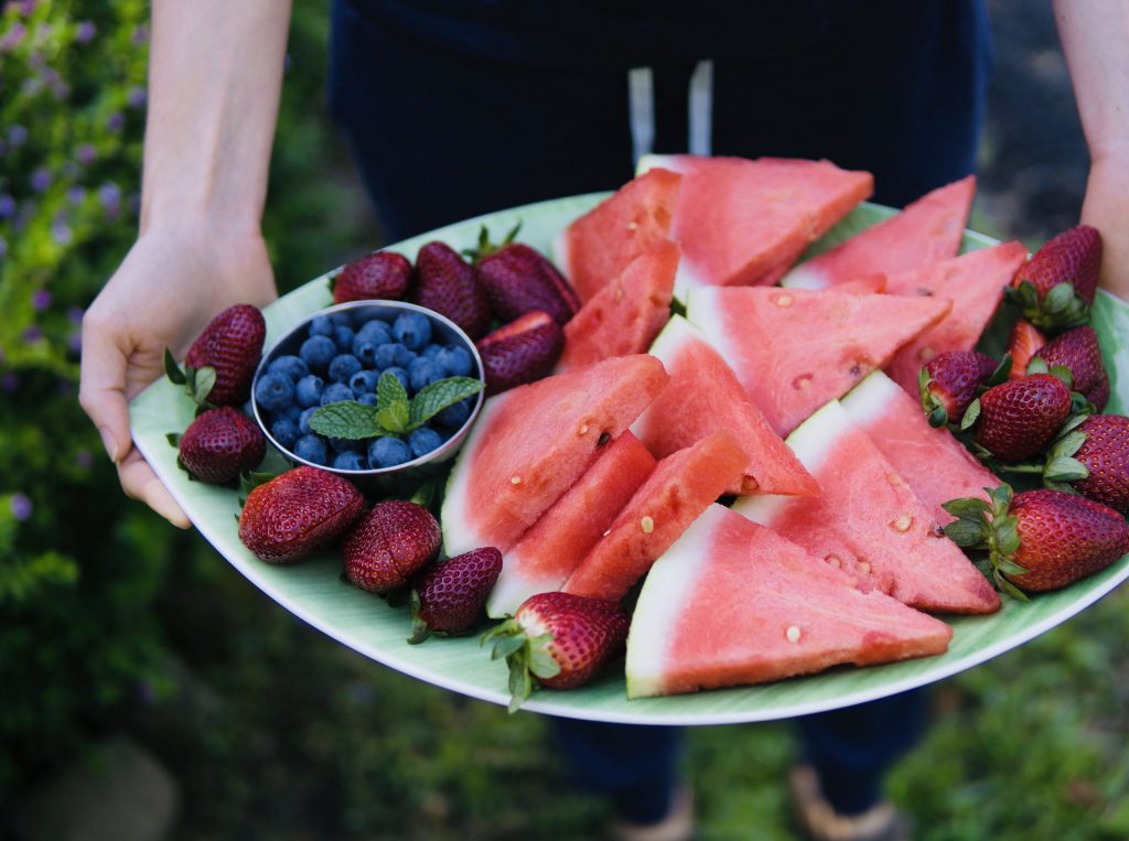 5 правил здорового питания в летнюю жару
