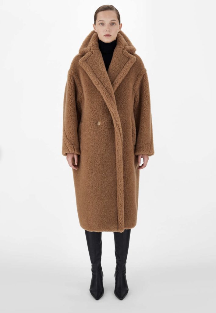 Бежевое пальто: модели, которые стоит купить сейчас и носить вечно