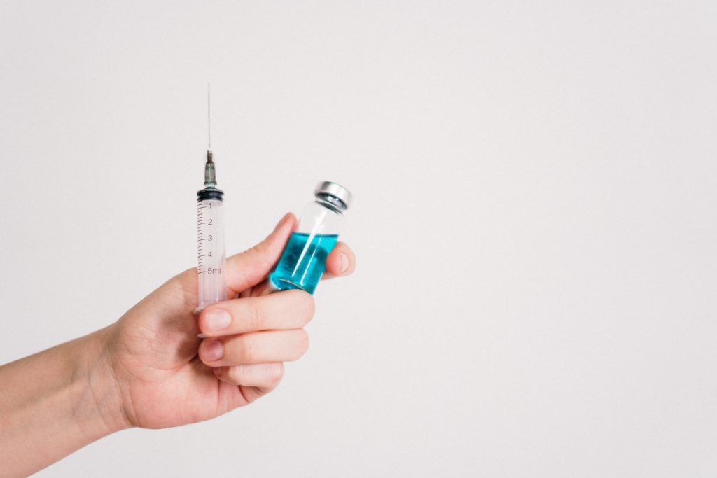 Вакцинация от COVID-19: Когда алматинцы смогут получить прививку?