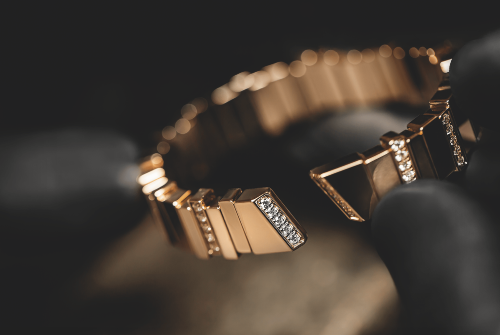 Точный расчет: Новая коллекция часов и украшений Gem Dior