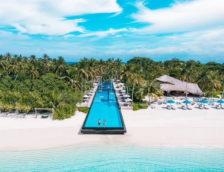 УДАЛЕНКА: специальное предложение от отеля Fairmont Maldives Sirru Fen Fushi