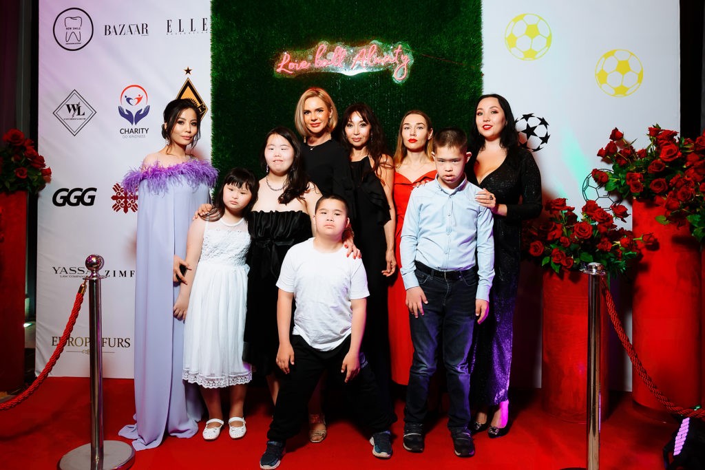 Благотворительный вечер Love Ball Almaty совместно с футбольным клубом "Кайрат"