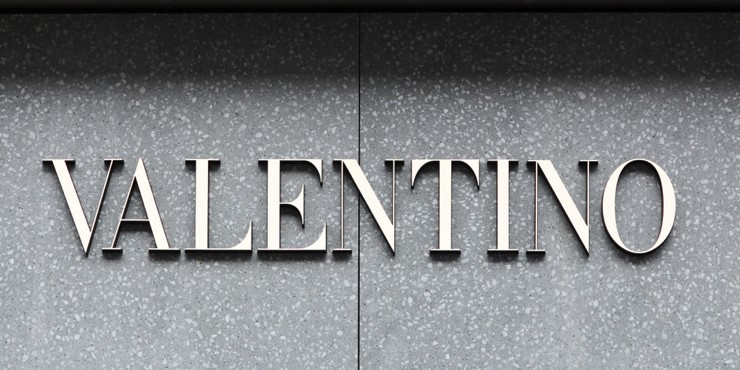 Большой шаг: Valentino отказались от использования меха