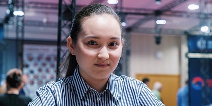 Казахстанская шахматистка досрочно выиграла этап Гран-при в Гибралтаре