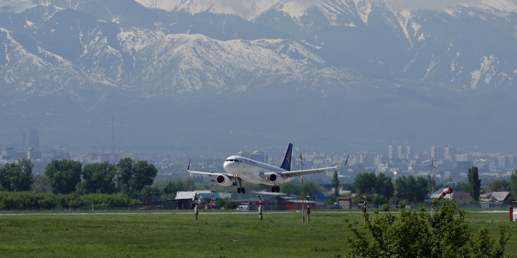 Рейс Алматы-Алаколь: сколько стоит билет и прочие условия перелета