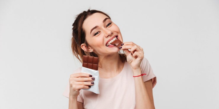 Почему шоколад по утрам полезен для женщин?