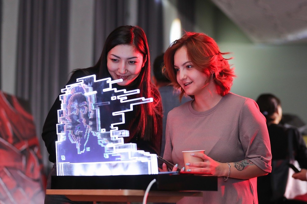 В Алматы состоялась выставка Art of the new Technologies