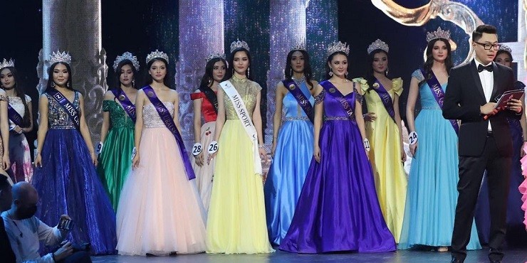 Титул «Мисс Казахстан-2021» впервые получили сразу три участницы