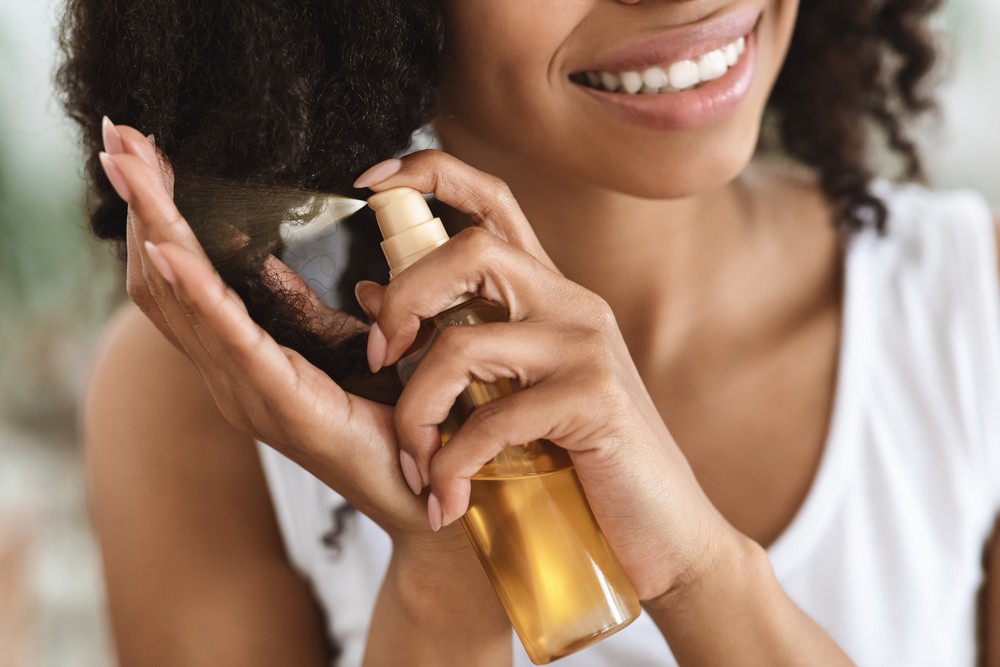 Как аргановое масло может помочь поврежденным волосам?