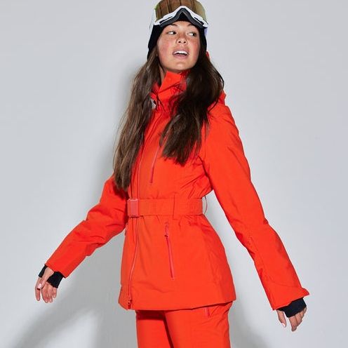 Яркая одежда в стиле Après-Ski для насыщенного горнолыжного отдыха
