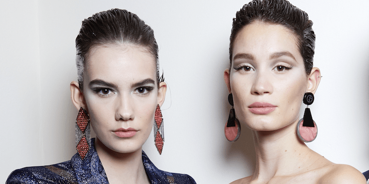 Тренды макияжа, которые мы заметили на осенних Неделях моды 2022