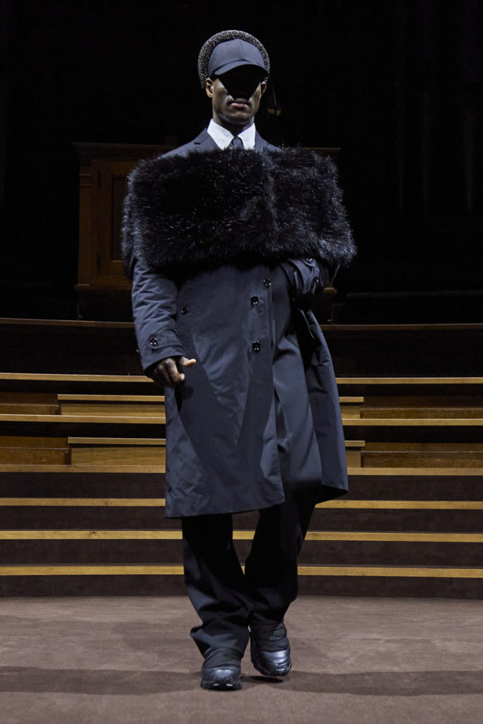 Мужская коллекция Burberry осень-зима 2022 - это настоящее погружение в архивы модного Дома