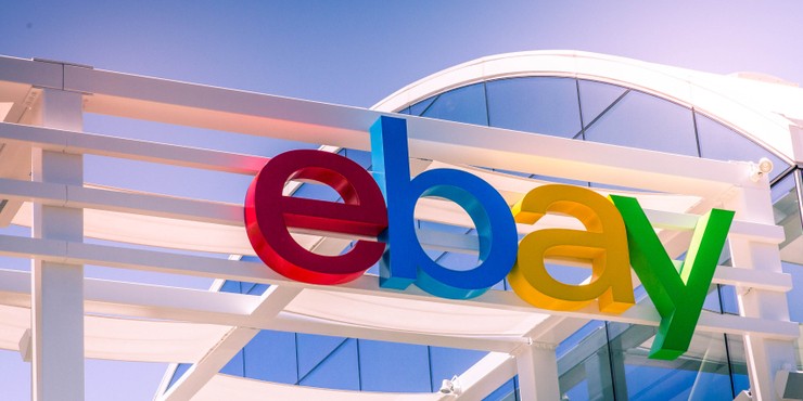 Ebay будут продавать одежду люксовых брендов с незначительными дефектами