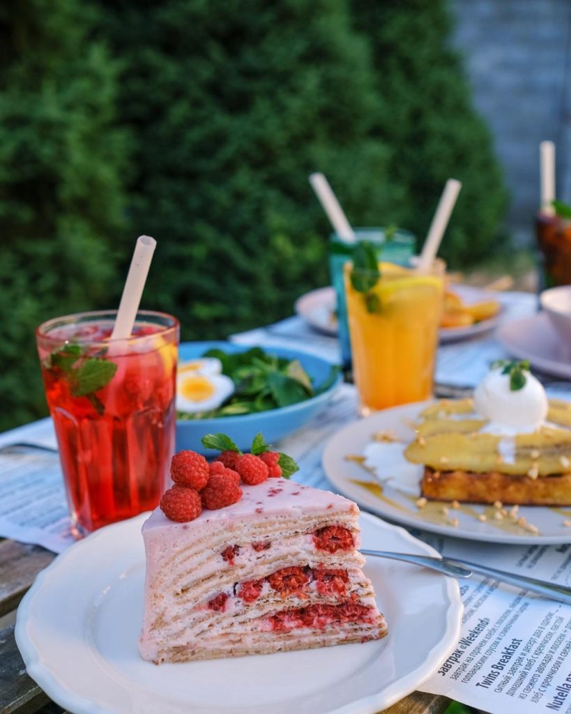 вкусные десерты в Алматы