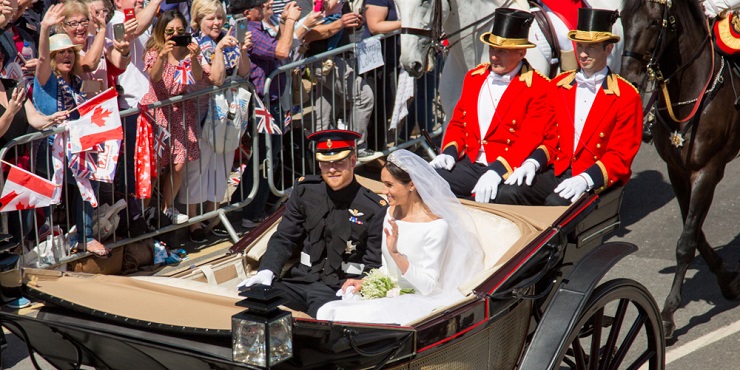 Королевский свадебный букет: с чем выходили замуж британские принцессы?
