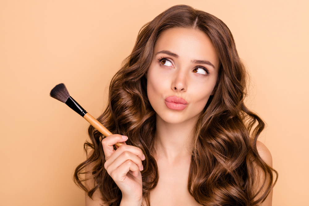 Так ли необходимы кисти для макияжа на самом деле?