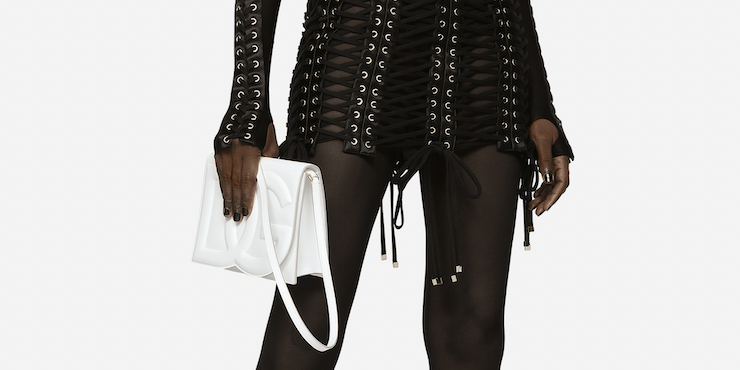 Отличная находка на эту осень — новая сумка Dolce & Gabbana Logo Bag