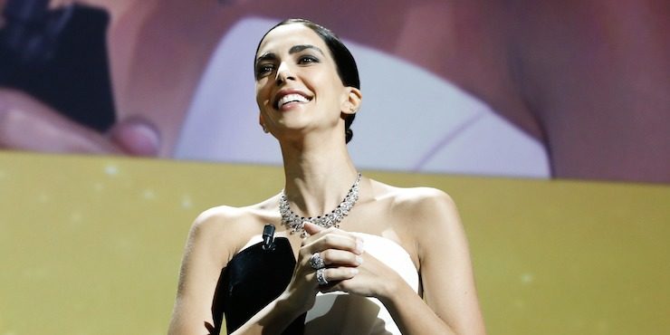 Венецианский кинофестиваль 2022: total red, «голые» платья и другие звездные наряды первого дня