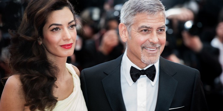 Новый оттенок волос Амаль Клуни идеально подходит для зимы