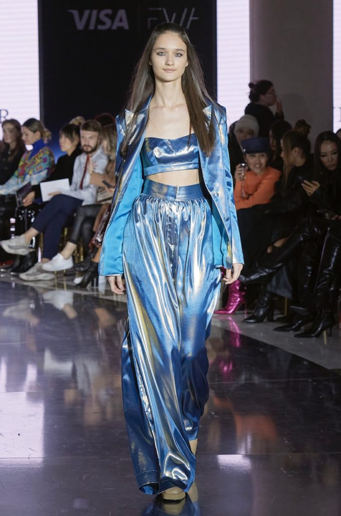 Обнаженные модели и кэтсьюты, которые бы оценила Ким Кардашьян: таким был второй день Visa Fashion Week Almaty