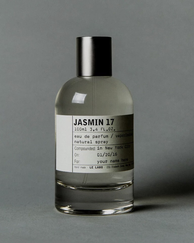 Чувственные и сексуальные: самые стойкие парфюмы с нотами жасмина