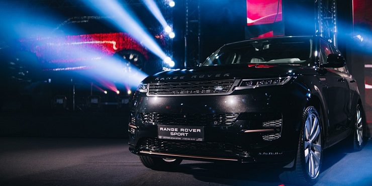 Бензин, дизель, гибрид: Range Rover Sport Қазақстанға жетті