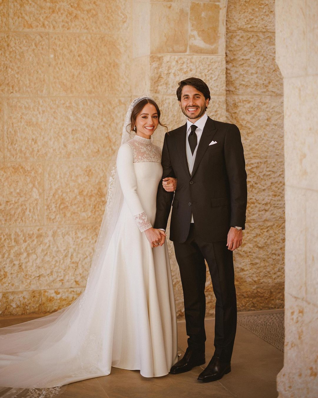 Принцесса Иордании вышла замуж. Детали одной из богатейших свадеб внутри