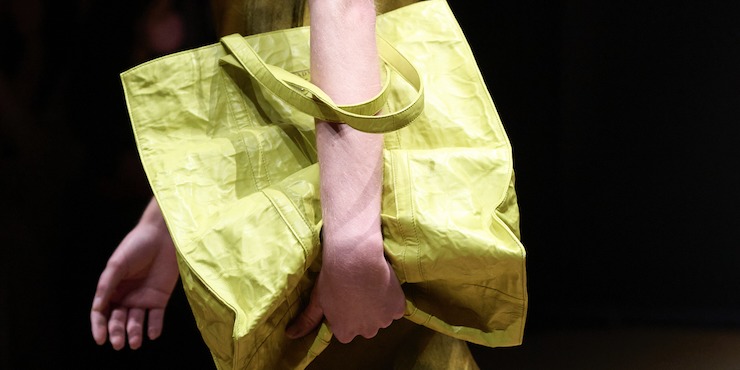 Встречайте ваши новые фавориты сезона — сумки Prada из коллекции весна-лето 2023
