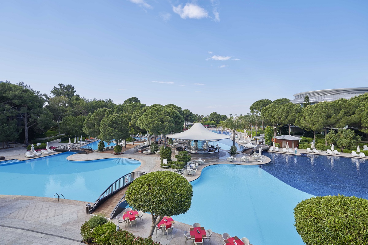 Высшая степень: отдых в роскошном отеле Calista Luxury Resort