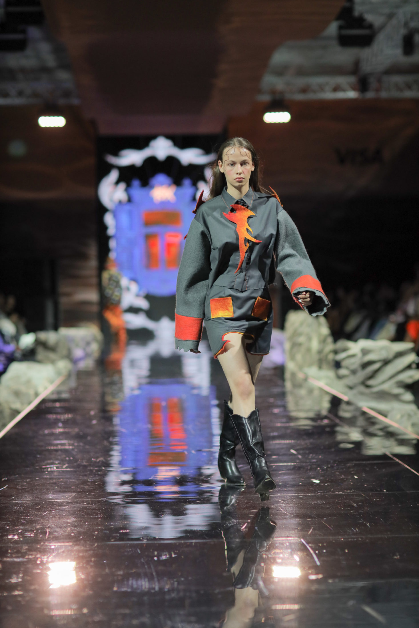 Языки пламени, лиловый и ретрошик: второй день Visa Fashion Week Almaty
