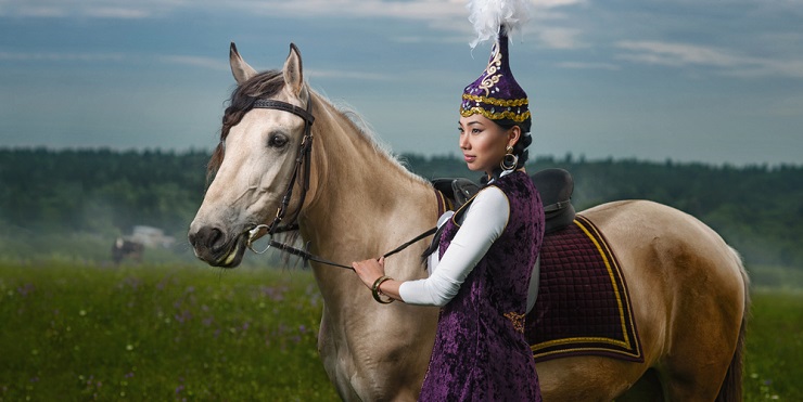 Самые красивые изречения о женщинах на казахском языке