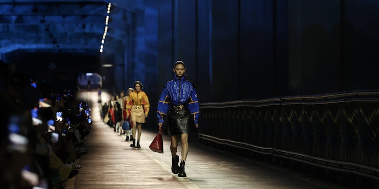 Движение вперед: коллекция Louis Vuitton Pre-Fall 2023