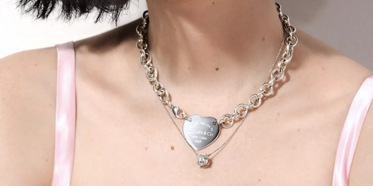 История героя: ожерелье Tiffany в форме сердца