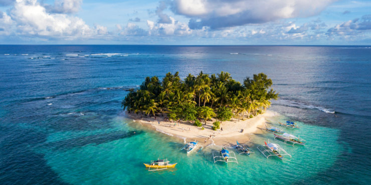 Частные острова знаменитостей: у кого есть личный «райский уголок»?
