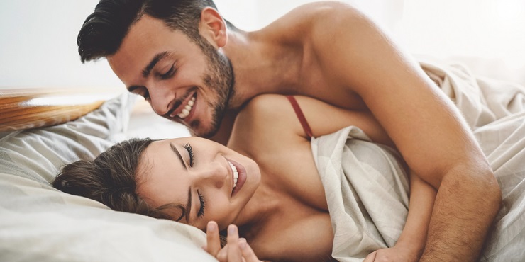 Секс по утрам: 5 причин начать заниматься любовью после пробуждения