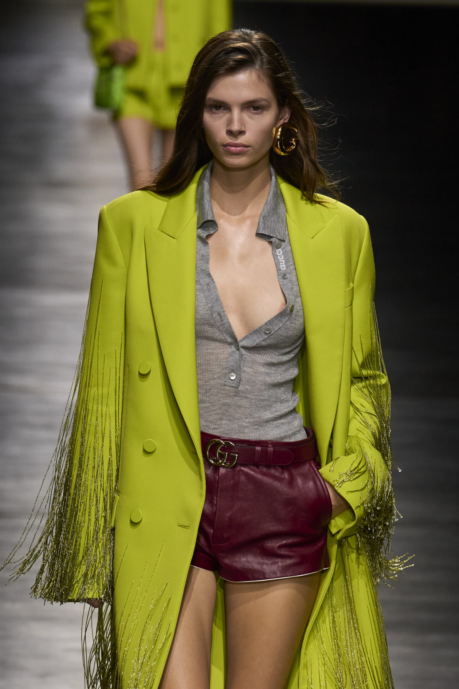 Неожиданные концепции, эпоха ретро и строгая лаконичность: Неделя моды в Милане весна-лето 2024