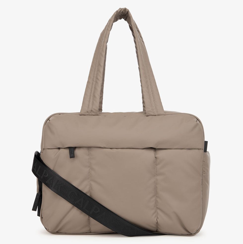 Функциональные сумки-тоуты — отличный вариант для любой поездки