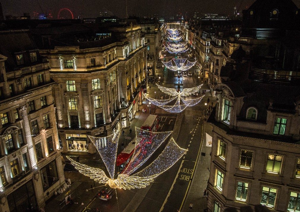 От Дубая до Лондона: лучшие рождественские елки и декорации, которыми стоит полюбоваться вживую