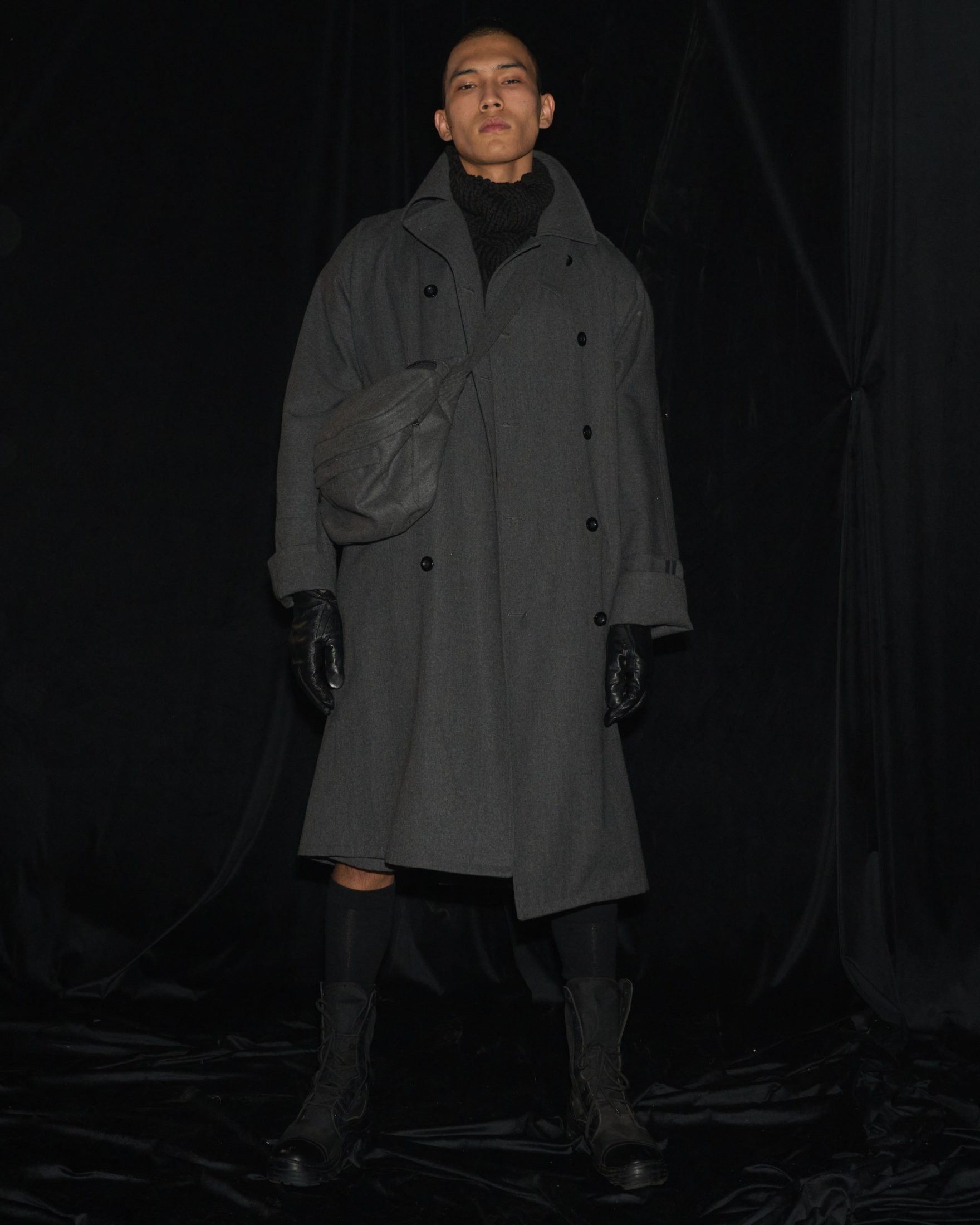 LÚNAsezim: Айнур Турисбек представила новую коллекцию в формате fashion-мюзикла