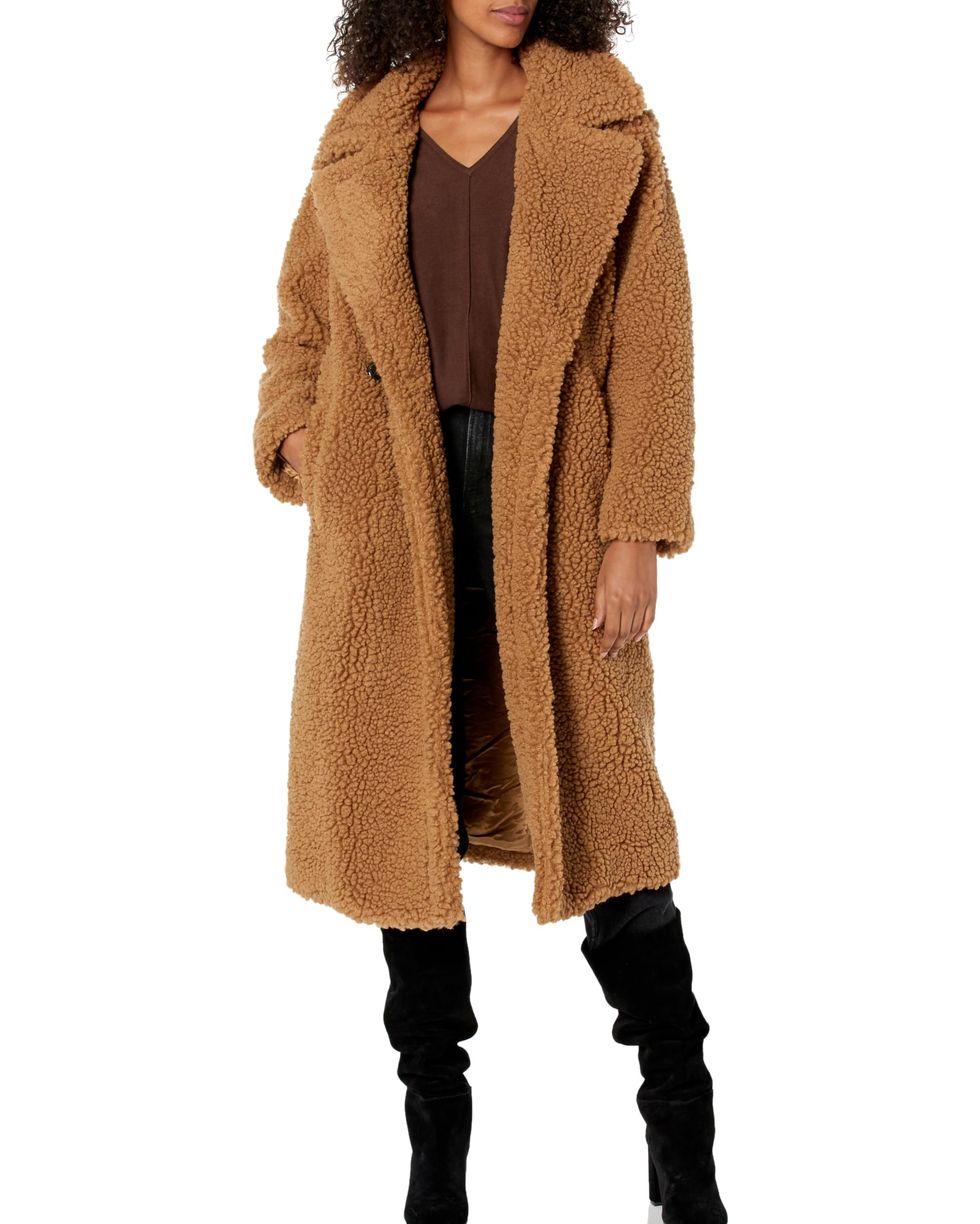 Эти camel-пальто считаются современной классикой